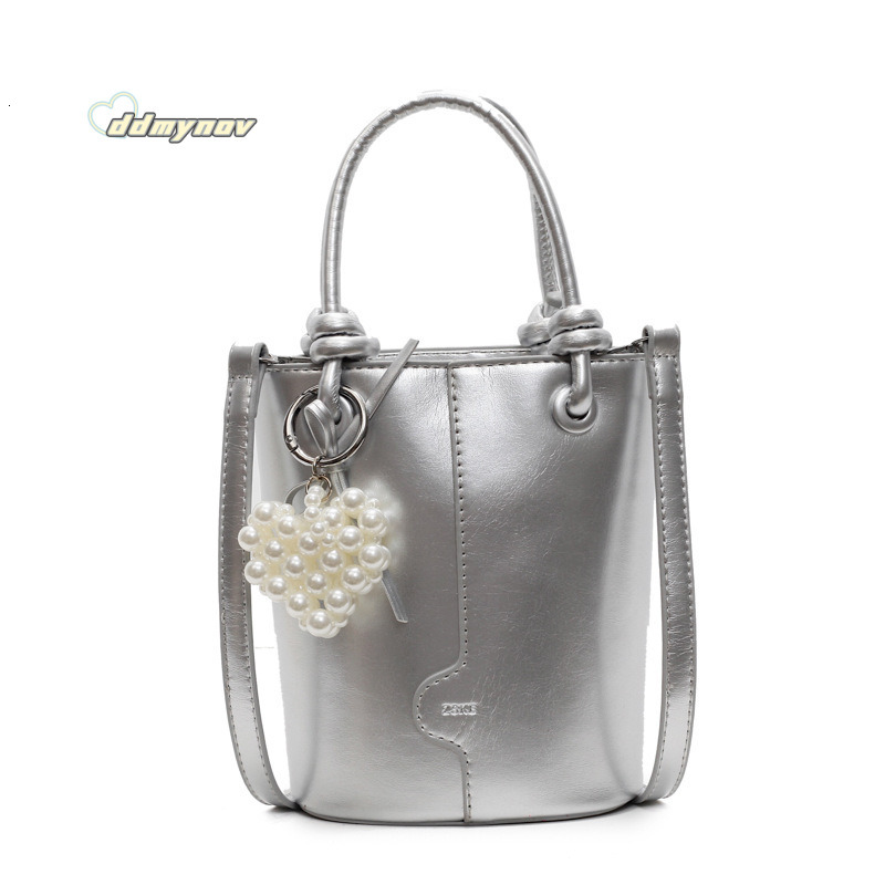 This Year's Trend: Simple and Versatile Handbag for Women 2025 Spring Niche Stylish Bucket with a High-End Feel Crossbody Bag ddmynov