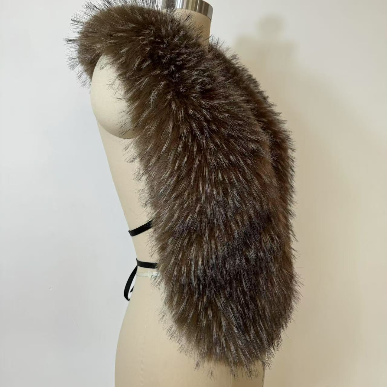 Streetwear New Faux Flutty Raccoon Fur Vest Women Fuax Fur Halter Top vest