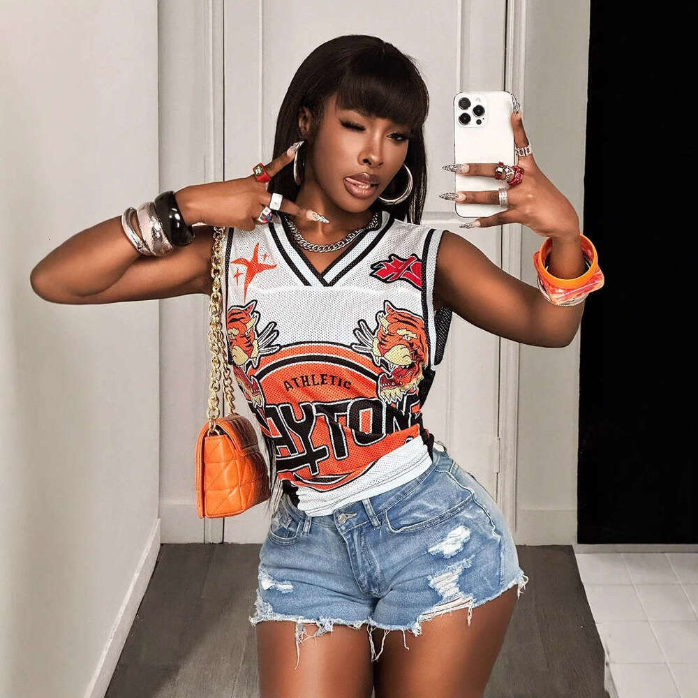 New Sexy Fashion Personality Street Letter Print Loose Sleeveless Top Vest For Women B5