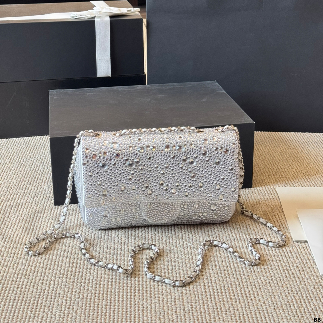 24S Diamond Evening Bags Bling Designer Bags Handle Mini Classic Flap Bag Crossbody Bag Luxury Fashion Women Leather Handbag Diamond Lattice Wallet 20CM