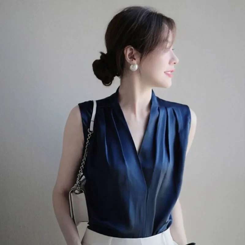 Shirts Blouses for Women Sleeveless Dress Office Outfits Formal Off Shoulder Woman Top V Neck Wear To Work White Sexy M Pretty