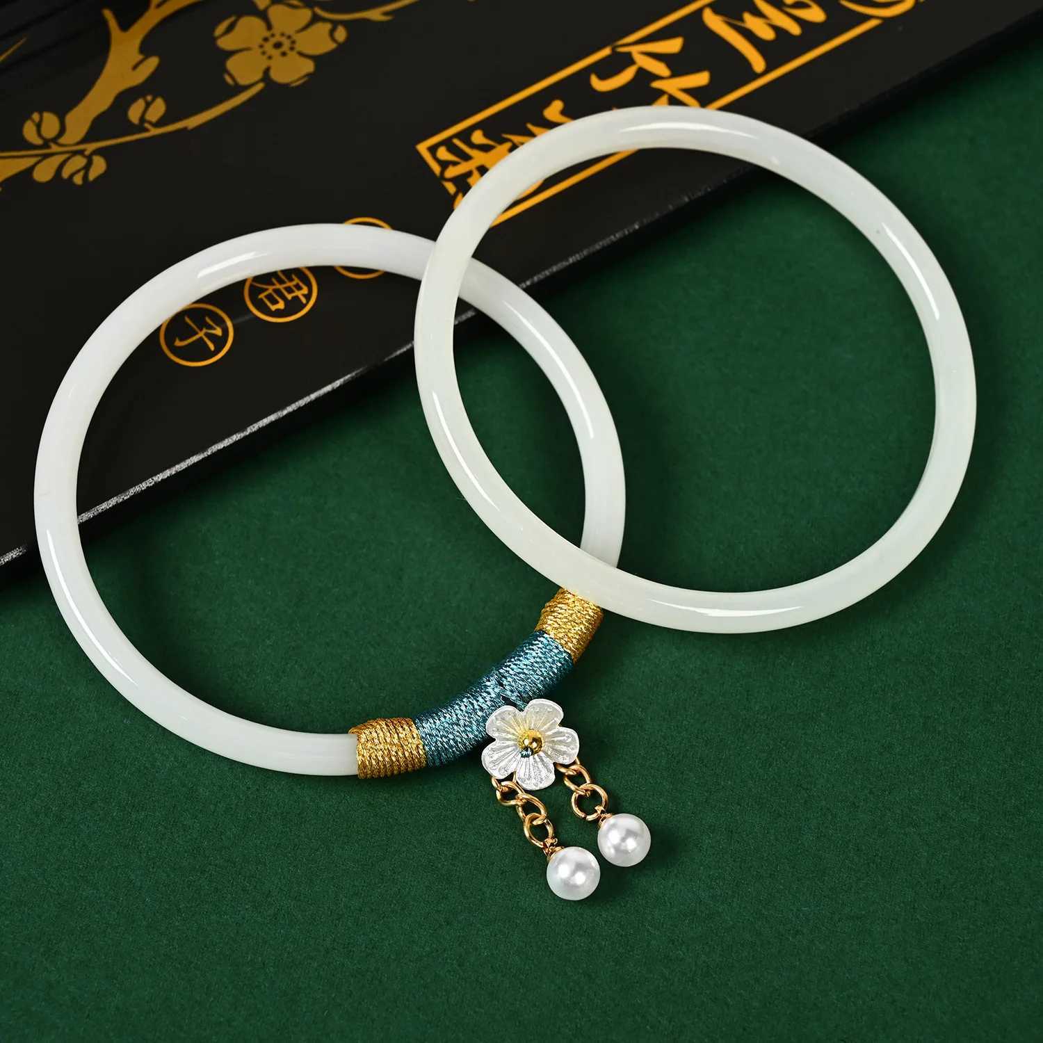 2Pcs/Set Natural Jade Jingle Bangles Retro Simple Fairy Flower Glass Femme Fashion Womens Casual China Jewelry Gifts Z250616