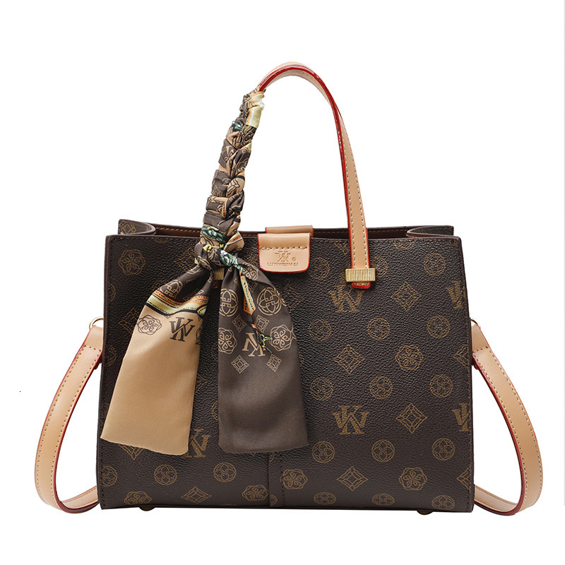 designer High-end Fashion Handbag Tote Bag for Women 2025 New Cross-border Retro Large Capacity Shoulder Bag Crossbody Bag for Women