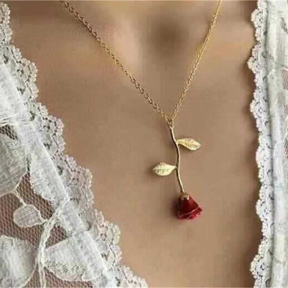 3D Rose Flower Necklace Custom Charm Necklace Ultimate Rose Flower Beauty and Beast Boho Jewelry Womens Valentines Day Gift W250616