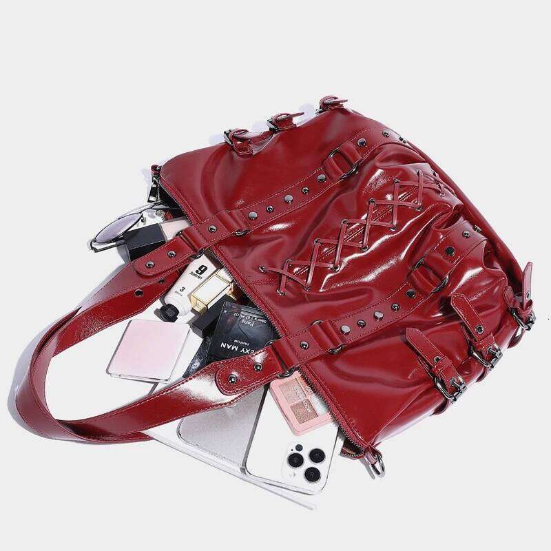 Women's Bags Designer Moto & Biker Large Capacity Tote Bags For Women Designer Handbag And Purse New In PU Oil Wax Rivet Underarm Shoulder