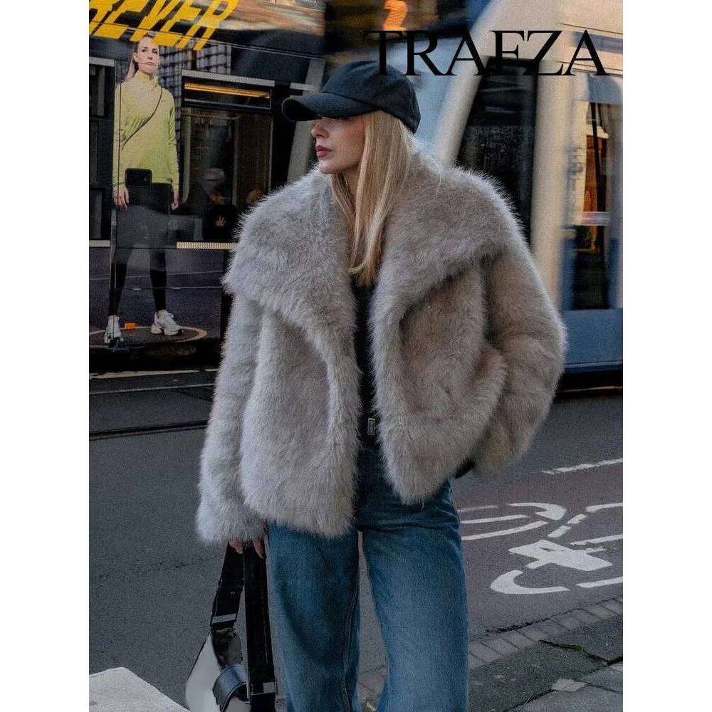 TRAFZA 2024 Winter Coats For Women Fashion New Faux Fur Long Sleeves Loose Coat Female Versatile High Street Women's Cardigan