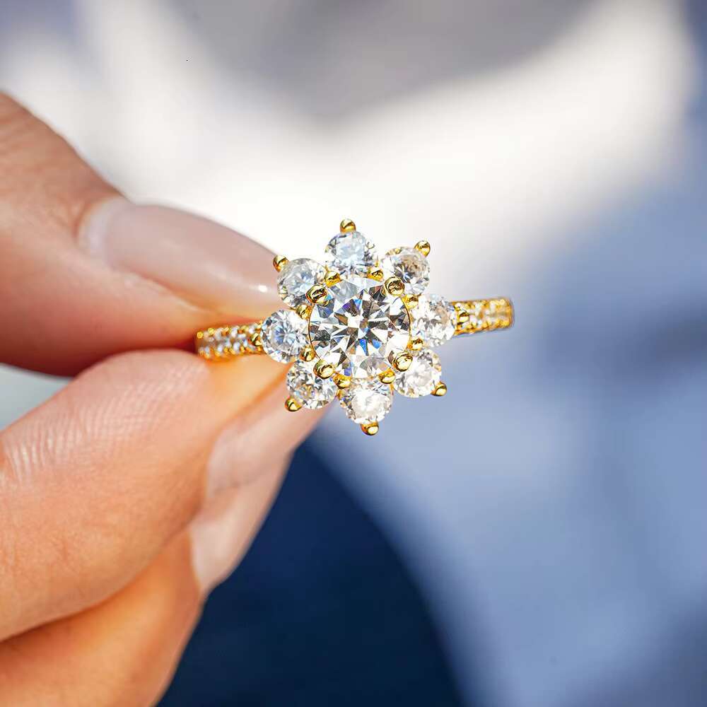 Real D Color 925 Sterling Silver Moissanite Ring Korean Fashion High Quality Sunflower Shape Moissanite 1CT 2CT Ring for Women