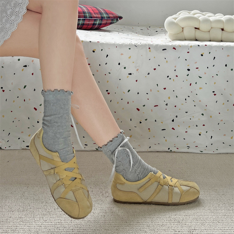 designer shoes Women's 2025 Spring Retro and Versatile Yellow Soft - soled Ballet - style Flat Training Shoes for Casual Sports