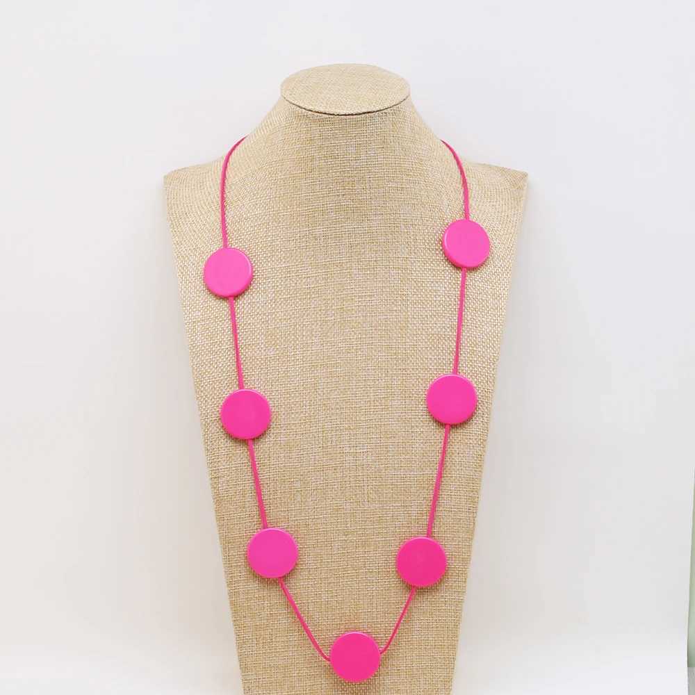 New Arrival Summer Spring Colorful Acrylic Resin Big Disc Pendant Long Necklace For Women Beach Jewelry Black White Bead Choker V250616