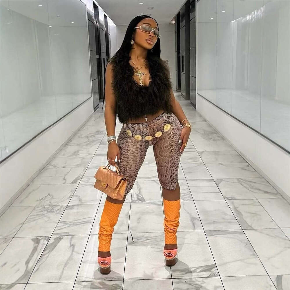 New Fashion Printed Trendy Slim Fit Mid-Waist Stretch Snake Print Capri Shorts Casual Pants B5