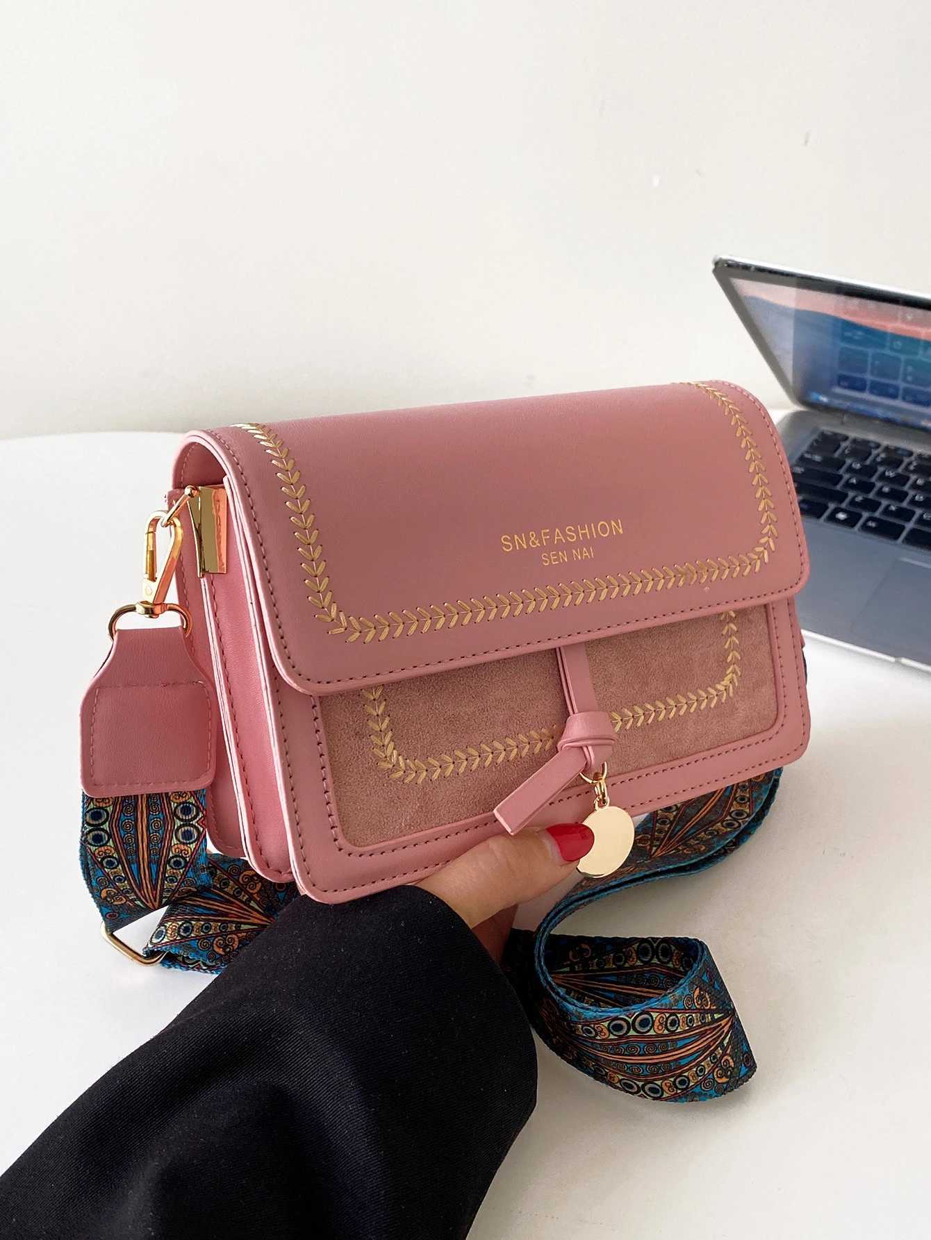 Fashionable Bag for Women Versatile New Crossbody Bag Casual Contrasting Color Small Square Bag Wide Shoulder Strap XJ2520616