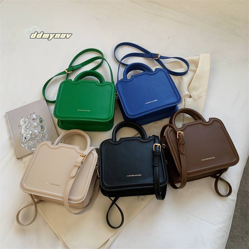 Korean Style Niche Design Ins Crossbody for Women 2024 Autumn High-end Fashionable Handbag Cookie Bag ddmynov ddmynov