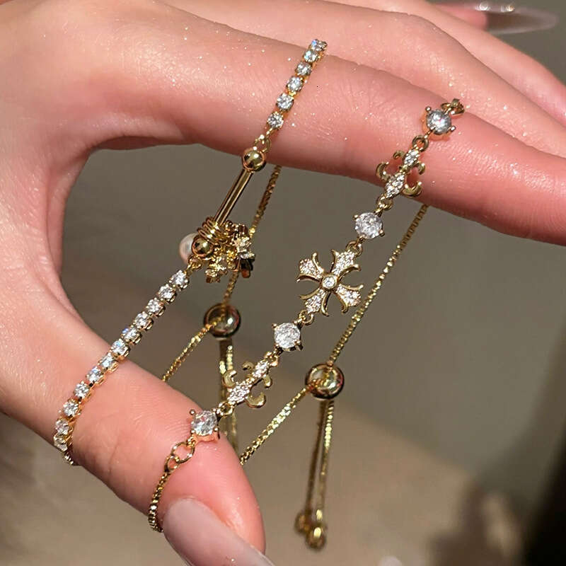 designer Zircon Snowflake Cross Pearl Adjustable Bracelet Vintage Style Fashionable Elegant Jewelry