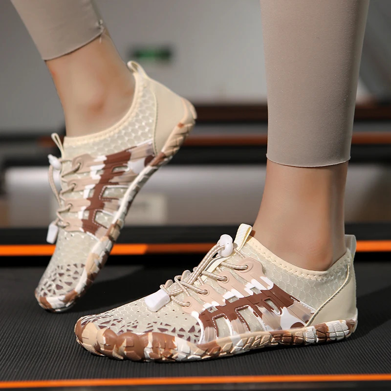 Aqua Shoes Barefoot Beach Shoes Adults s Gym Outdoor Training Footwear Unisex Quick-Drying Breathable Sneakers Size 28-46 250609CJ