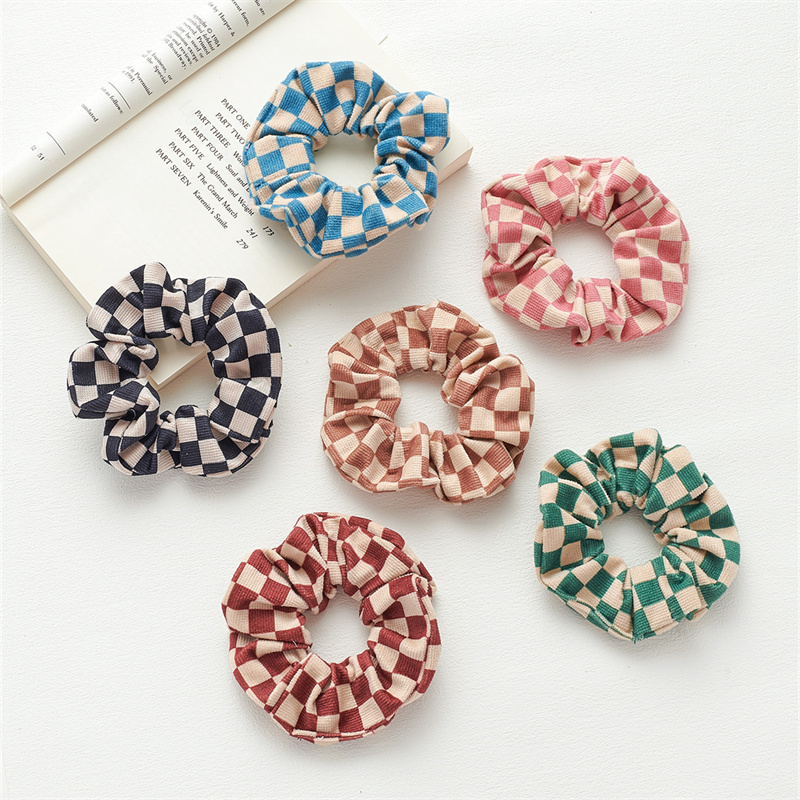 The new meta-colour system retro checkerboard grid hair rope fabric sausage ring headband simple trend hair accessories