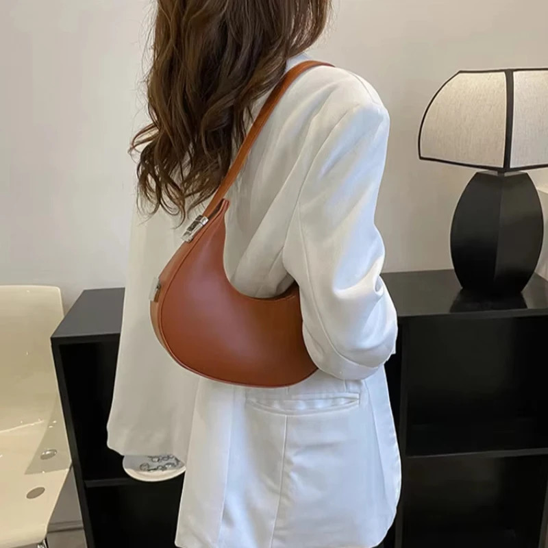 Niche Crescent BagSolid Color Casual Underarm Shoulder BagMinimalism Half Moon HandbagHobo Outdoor PurseBlack/Brown 250614