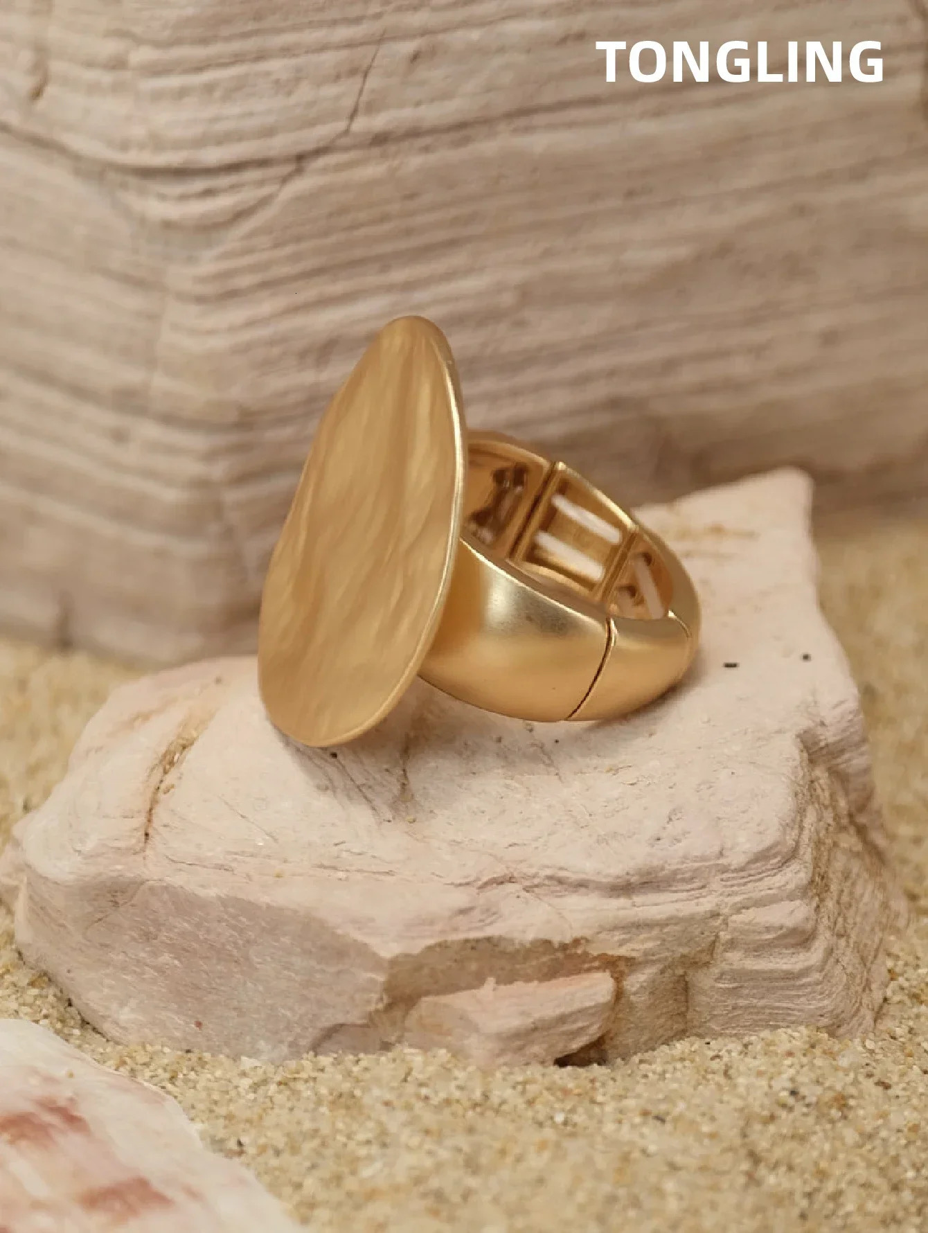 Irregular Chunky Geometric Rings for Women European and American Metal Round Rings Adjustable Elastic Rope Ring Fashion Jewelry 250610