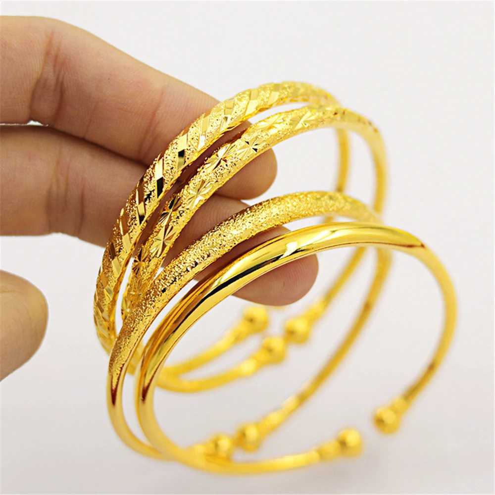 Never Fade Yellow Gold Color Stars Smooth Frosted Cuff Bangle for Women Size Adjustable High Quality Luxury Jewelry Z250616