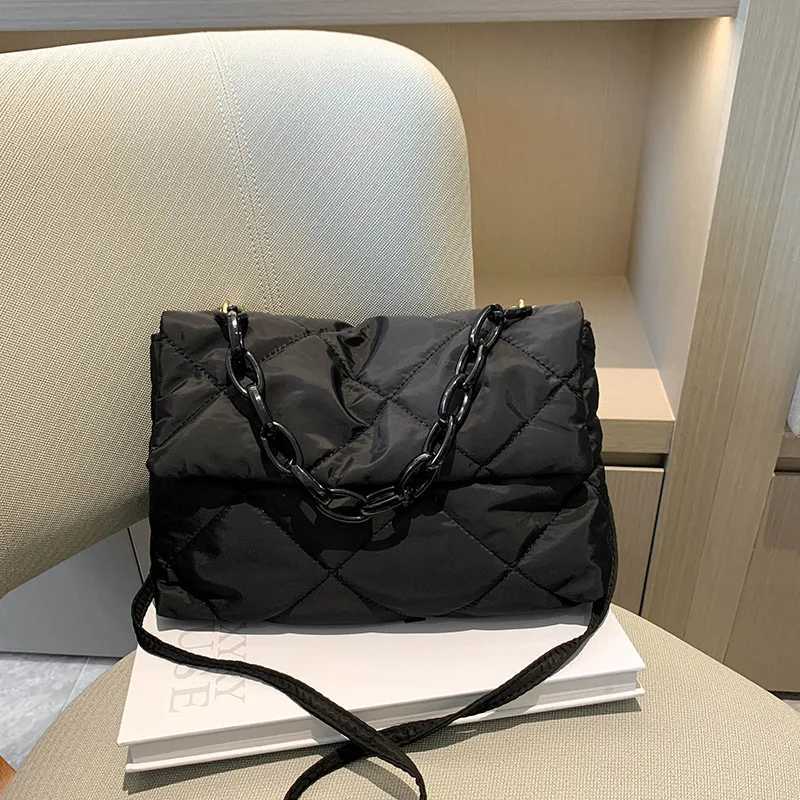 Small Crowd New Trendy Autumn Diamond Chain Womens Crossbody Handbag Solid Color Nylon Texture Shoulder Embroidered Thread Bag XJ2520616