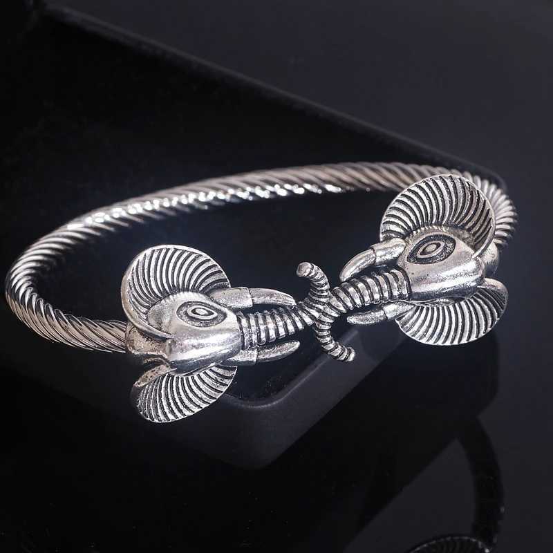Bohemian Ethnic Elephant Big for Women Vintage Silver Color Charm Open Bangle African Jewelry Beach Summer Z250616