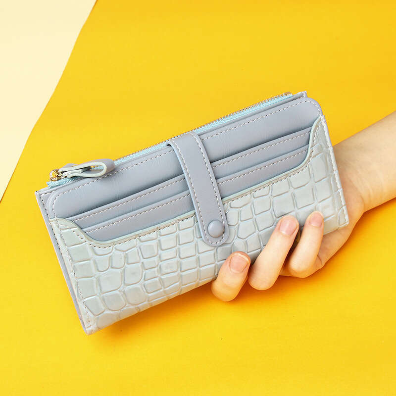 New Luxury High-End Crocodile Pattern Long Women's Buckle Wallet Multi-Card Slot Card Holder Clutch