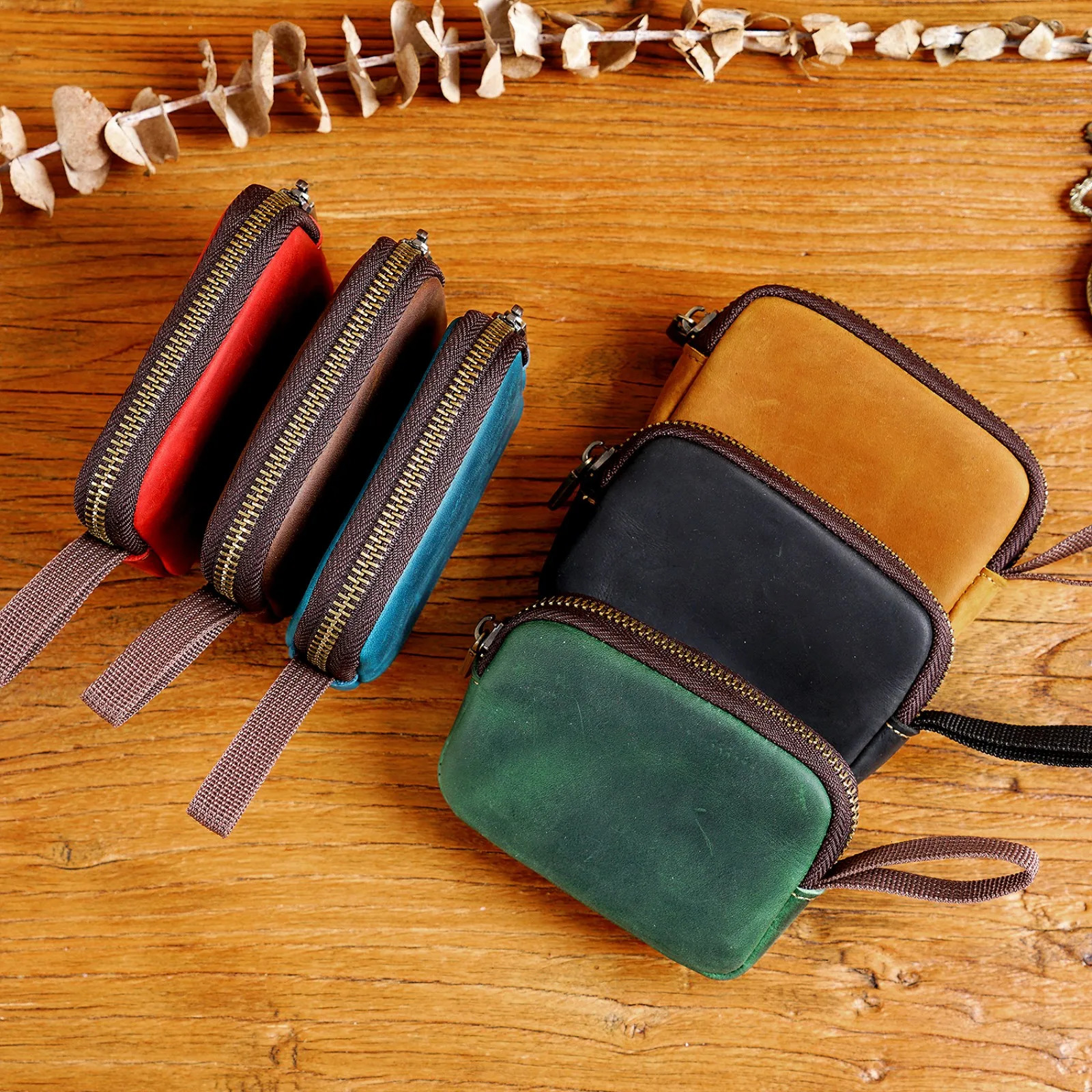 Genuine Leather Coins Purse with Keychain Mini Change Holder Cards Bag Zipper Closure Multifunctional Storage Bag for Men Women 250614