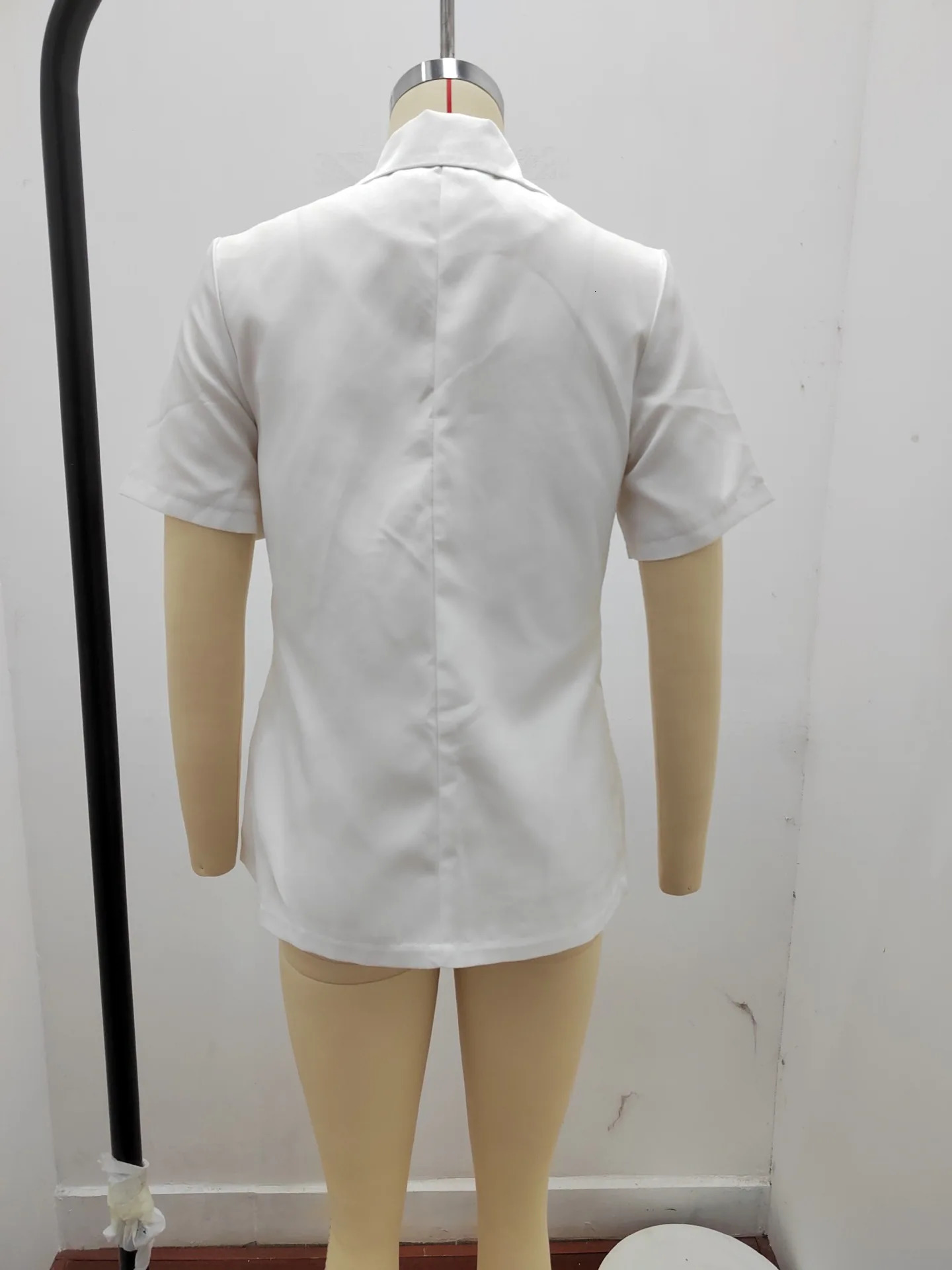 Summer womens temperament fashionable and loose fitting small suit European and American solid color suit collar short sleev 250614