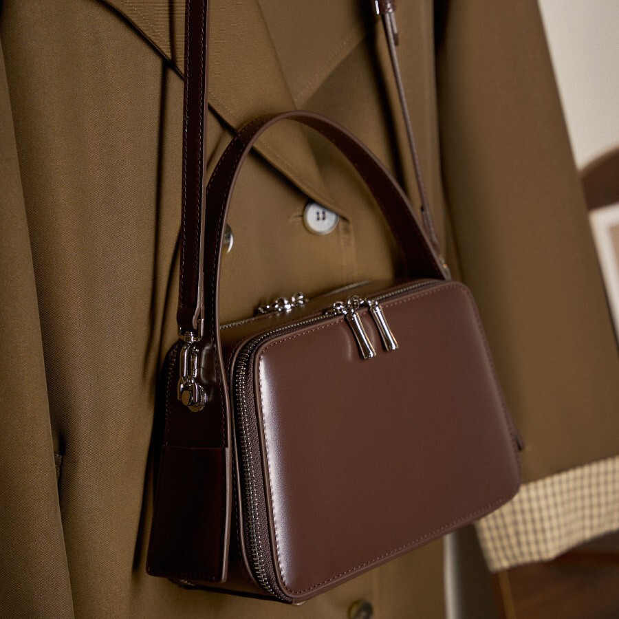 Free Shipping Commuting Genuine Leather Small Square Bag Versatile Handbag Luxury For Women Designer Bags New Niche Shoulder Crossbody Bag