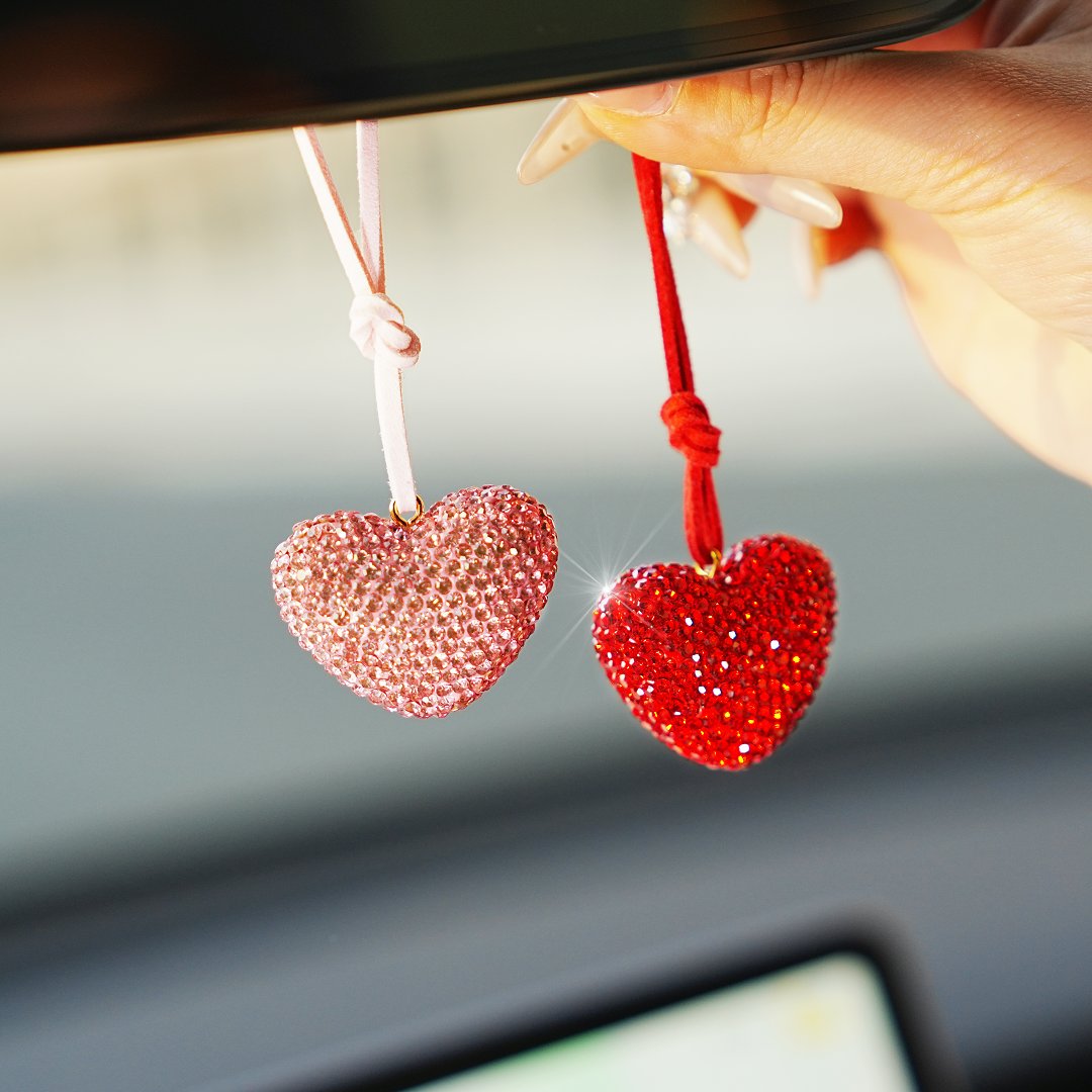 Fashion girls car pendant with diamonds love heart shiny exquisite adjustable car rear-view mirror pendant ornaments accessories couple