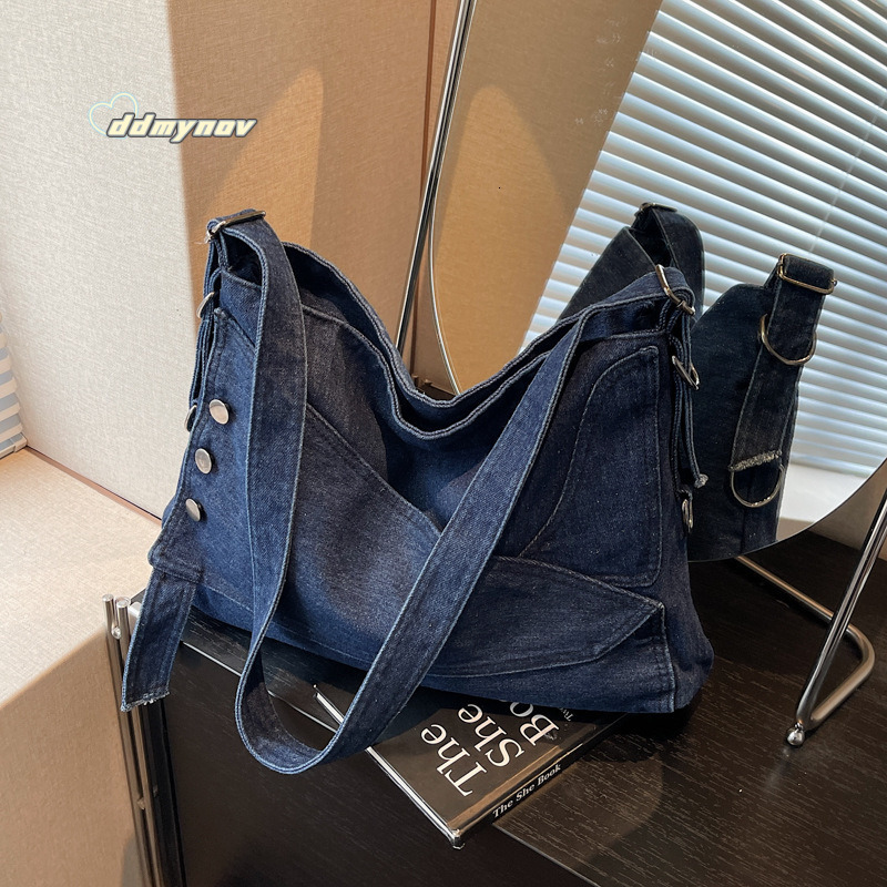Fashionable Large Capacity Tote for Women 2025 Summer New Simple Versatile Casual Shoulder Crossbody Bag ddmynov ddmynov ddmynov