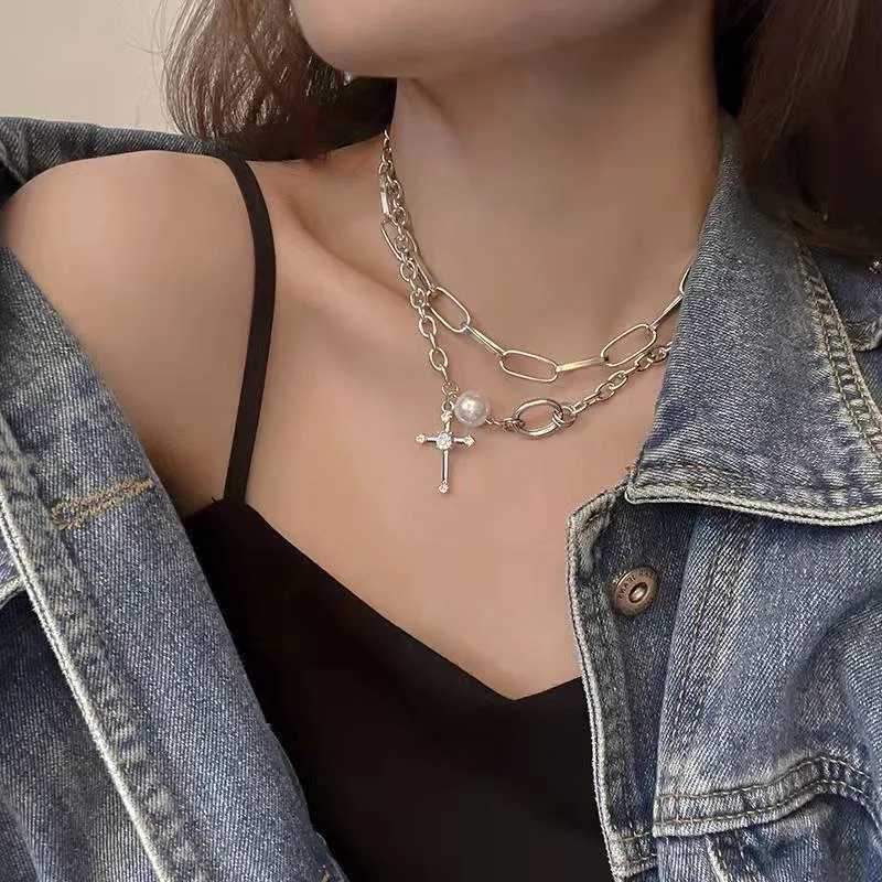 Fashion Metal Rhinestone Cross Pearl Necklace for Women Men Vintage Multilayer Punk Chain Choker Hip-Hop Jewelry W250616