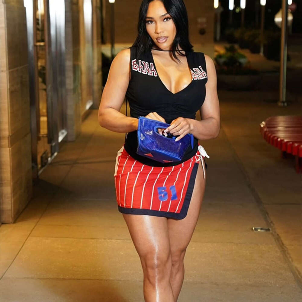 Summer Letter Print Tie Deep V Top With Waist Split Mini Skirt Set B5