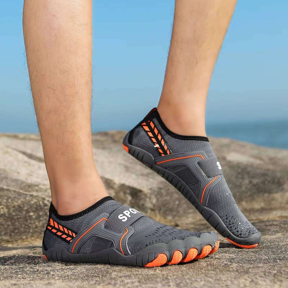 New Outdoor Fiess Walking Barefoot Quick Dry Wading Beach Sneakers Five Finger Water Sports Shoes