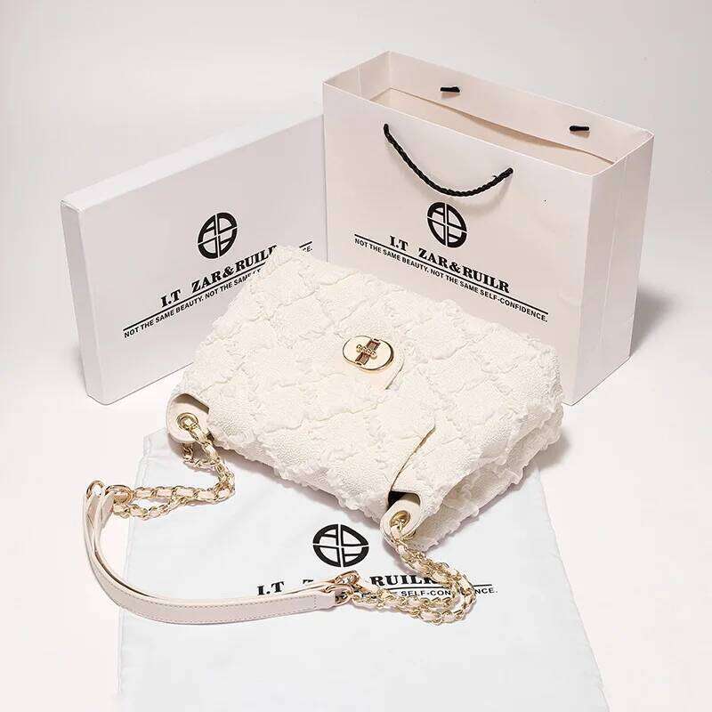 All-In-One Women 2025 New Senior Sense Birthday Gift Chain Crossbody Fashion Single Shoulder Underarm Bag