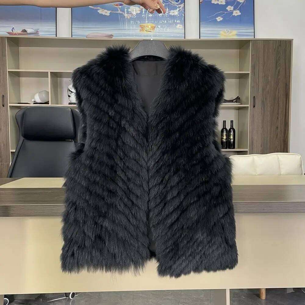 Hot-selling new fox striped fur jacket slim and versatile mid-length V-neck women's vest