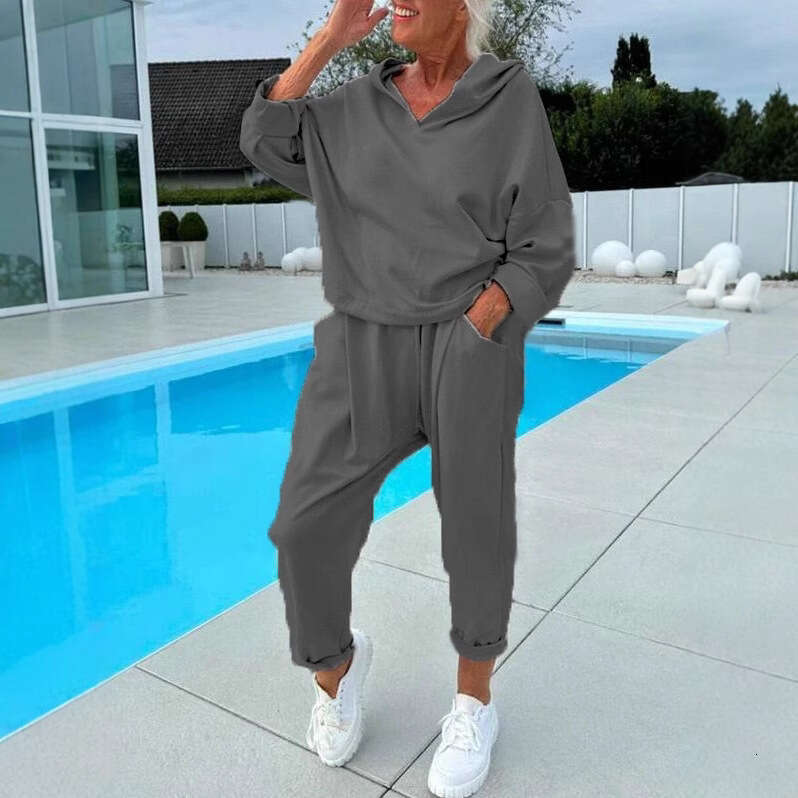 European American Autumn Women's Solid Color Hooded Sweatshirt Two-Piece Set 2025 New Elegant and Unique Fashion