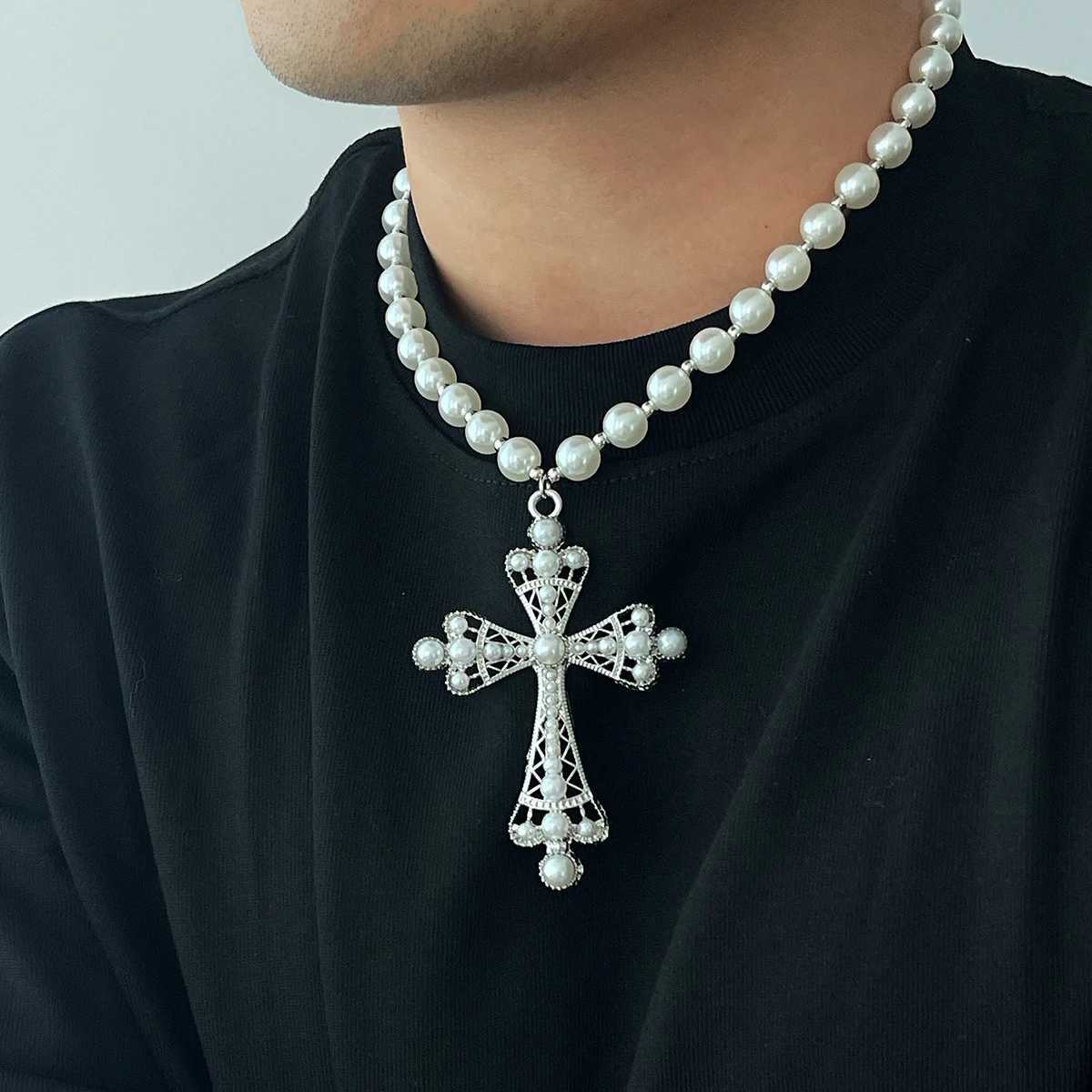 New Arrival Ingemark Punk Big Cross Jesus Pendant Choker Necklace for Women Men Goth Imitation Pearl Chain Halloween Male Jewelry Gift New V250616