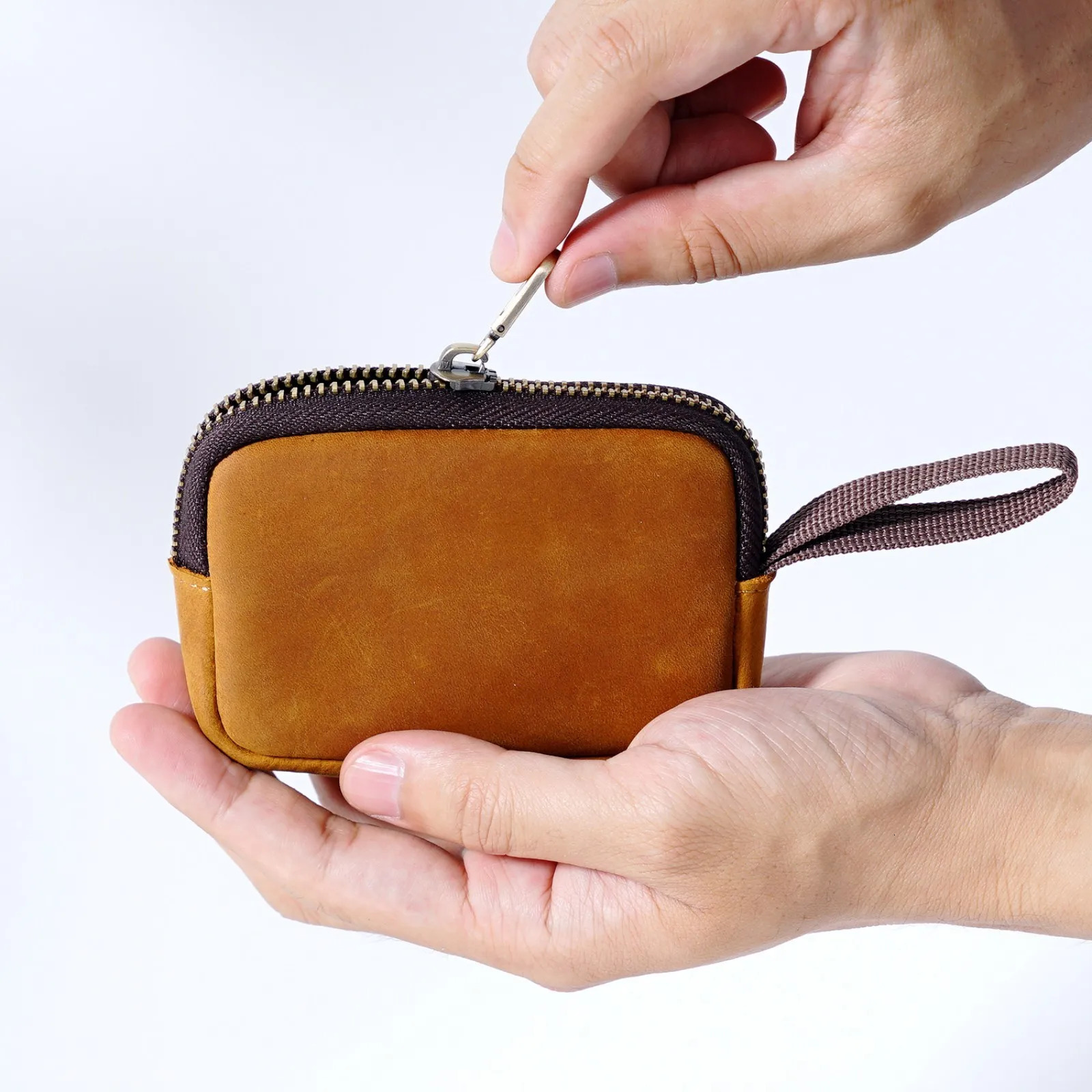Genuine Leather Coins Purse with Keychain Mini Change Holder Cards Bag Zipper Closure Multifunctional Storage Bag for Men Women 250614