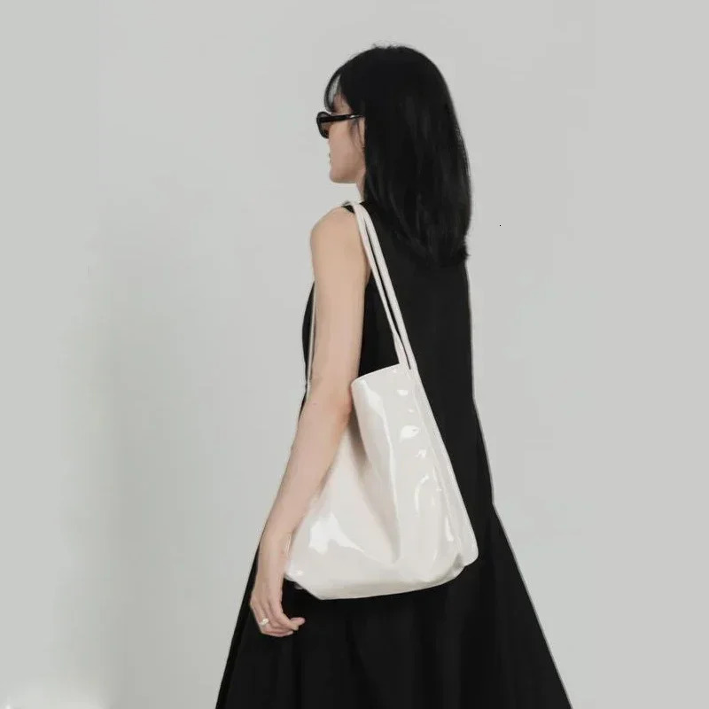Fashion Patent Leather Women Shoulder Bags Vintage Female Casual Tote Handbags Large Capacity Ladies Shopping Bag 250614