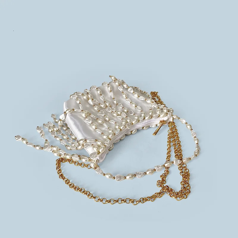 Chinese retro handmade woven bag irregular bead water bucket silk satin bread banquet handbag crossbody 250614