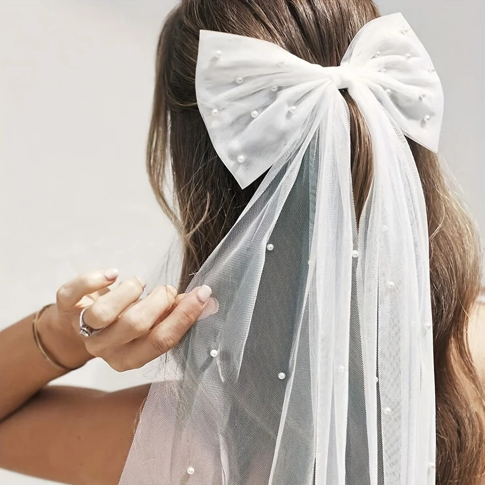 Elegant Bridal Bow Veil with Pearls White Tulle Clip-on Wedding Accessories 250610