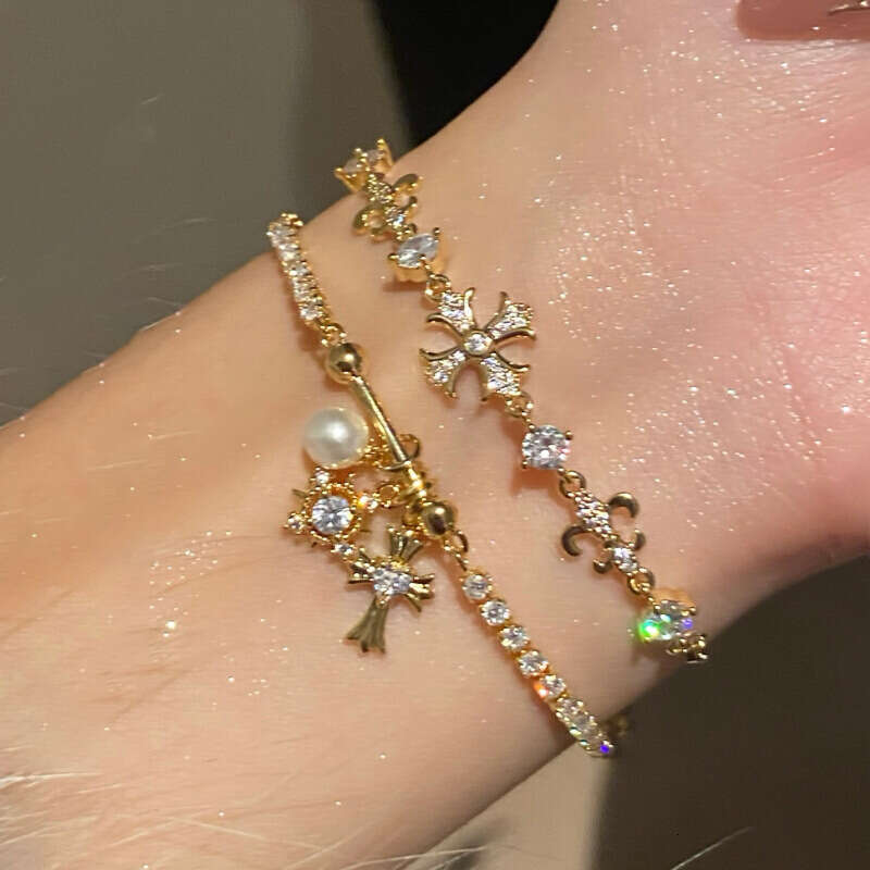 designer Zircon Snowflake Cross Pearl Adjustable Bracelet Vintage Style Fashionable Elegant Jewelry