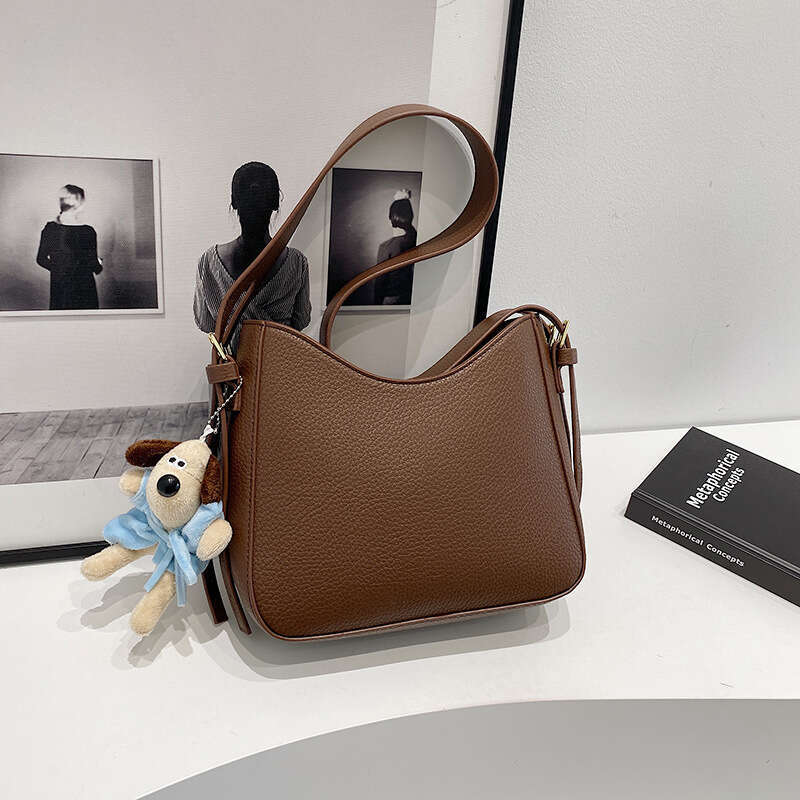 Trendy Fashion Textured Shoulder Large Capacity Retro Women's Crossbody Bag 2025 New Elegant and Unique Style