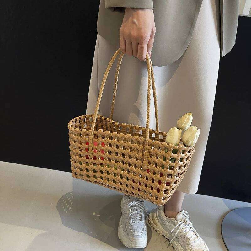 Underarm Basket Shoulder Bags For Women Summer Latest Beach Tote Bag Woven Design Plastic Hollow-Out Handbags