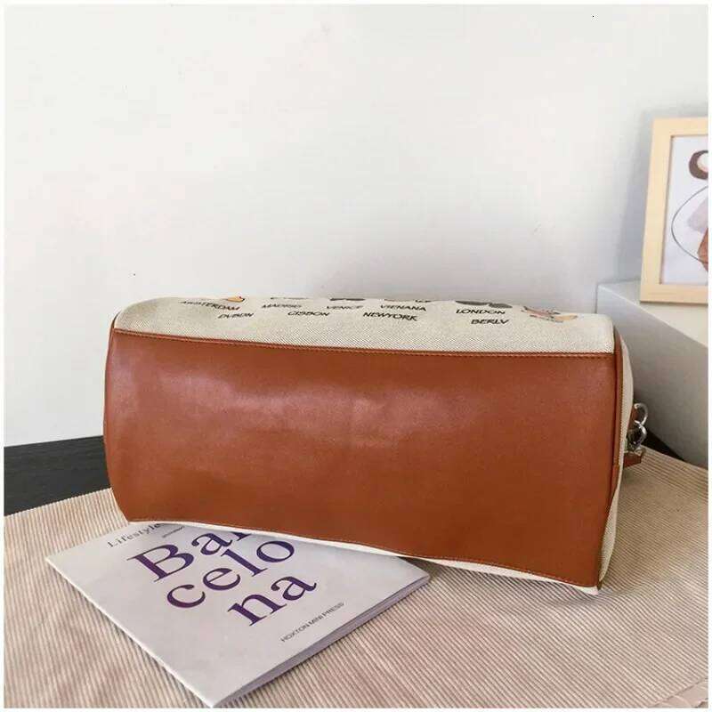 New Fashion Travel Tote Men's And Women's Lage Large Capacity One-Shoulder Messenger Bag