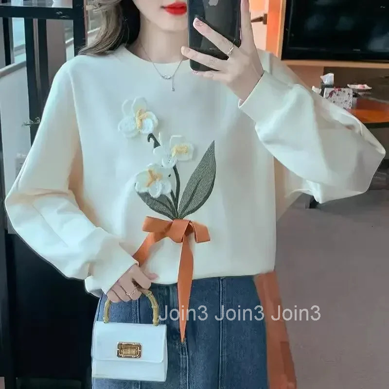 Kawaii Woman Tops Long Sleeve Korean Fashion Sweatshirt for Women Cute Harajuku Xxl Cotton Designer Cheap Aesthetic Emo Pullover