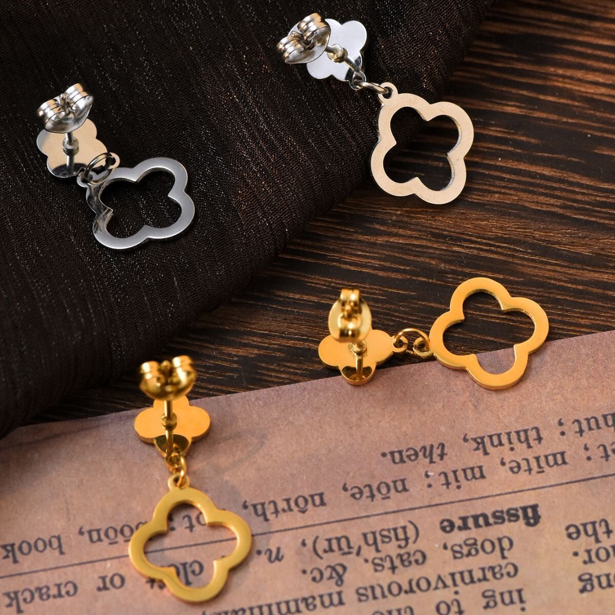 Fashionable Elegant Titanium Steel High-end Non-fading Ear Jewelry