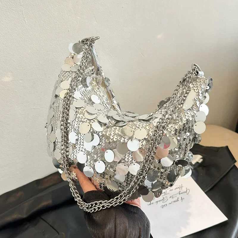 Korean Chain Sequins Crossbody Bag Evening Clutch Bag Dinner Party Wedding Purses Handbag Female Underarm Shoulder Crossbody Bag XJ2520616