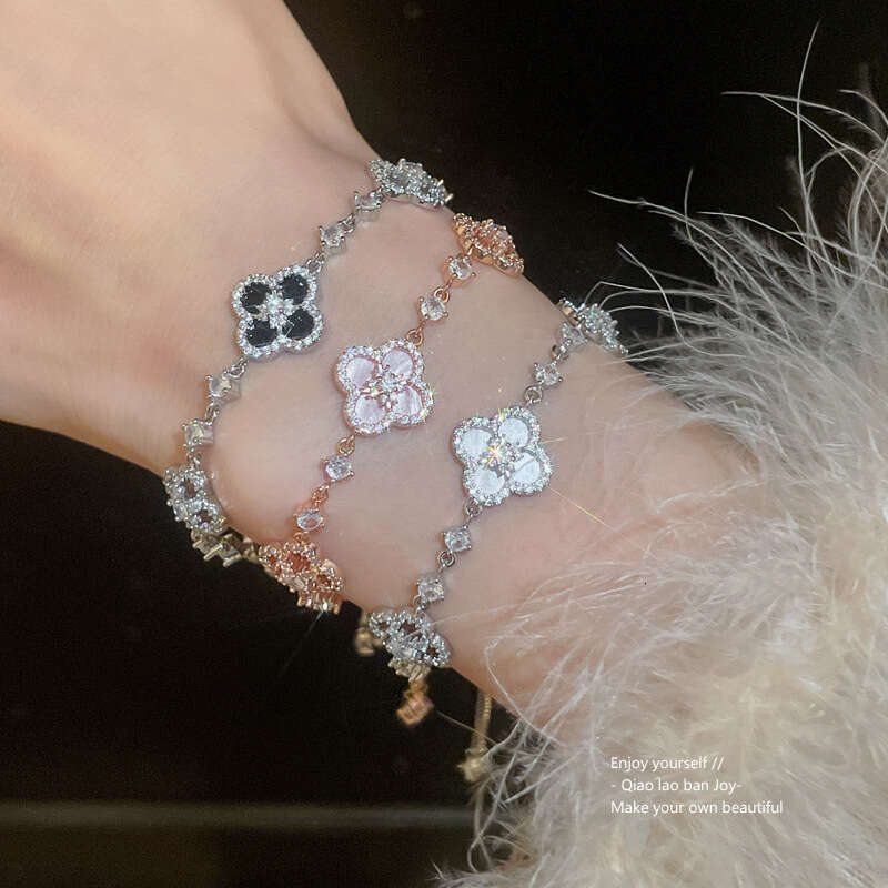 2025 NEW Luxury Jewelry Designer Bracelet 4leaf clover Chain Zircon Rhombus Flower Adjustable Sweet Girl Heart Light Bracelet Niche Fashion Exquisite 