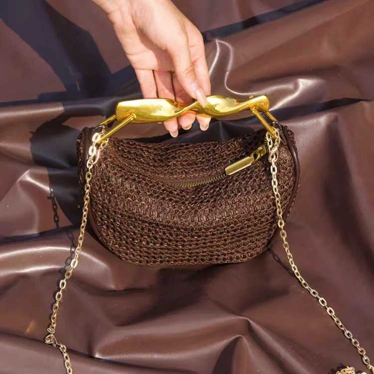 Brand Womens Clutch Bag Metal Handle Mini Crossbody Chain Zipper Braided Bag Exquisite Hand-woven Purse Half-moon Beach Bags XJ2520616